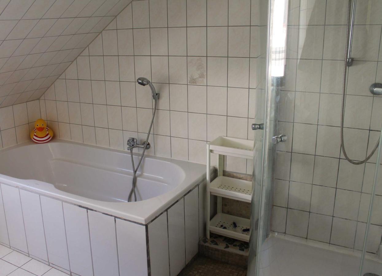 オーバーヴェセルRhine Pearl Hideawaysアパートメント エクステリア 写真